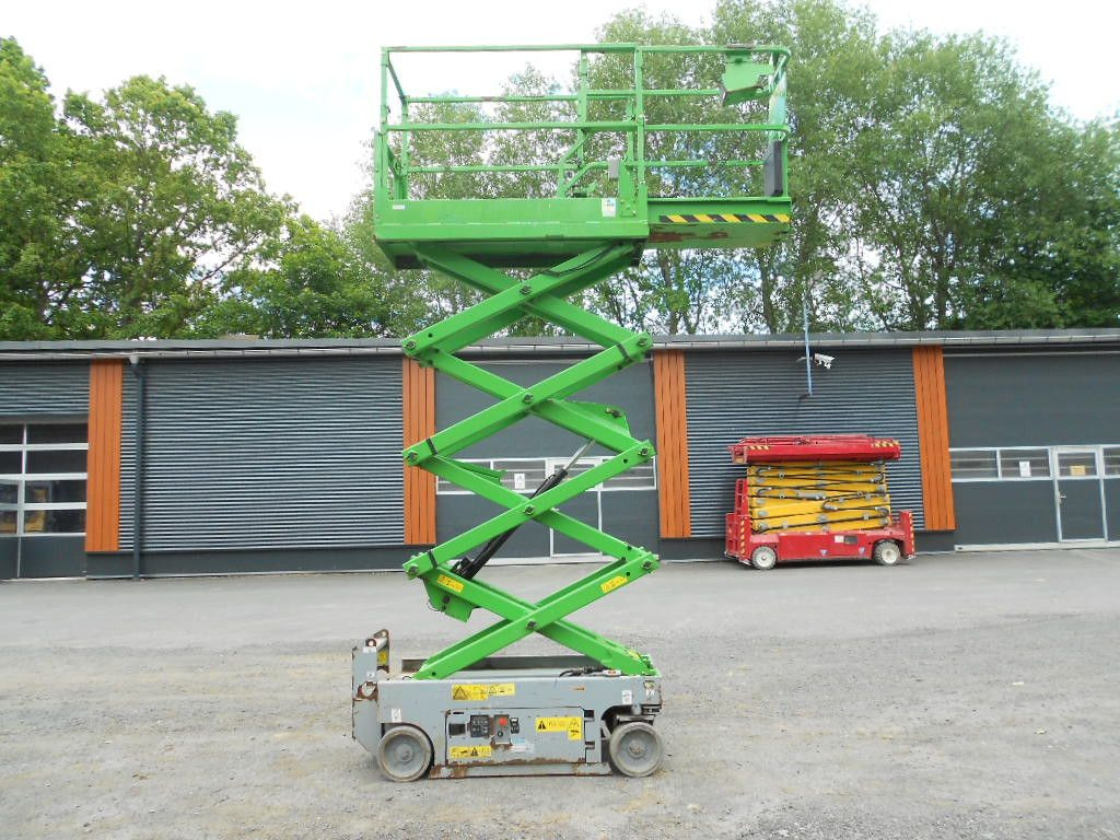 Genie GS 1932, Scherenarbeitsbühne Genie 8 m - Грузовик с подъемником: фото 1 Genie GS 1932, Scherenarbeitsbühne Genie 8 m - Грузовик с подъемником: фото 1