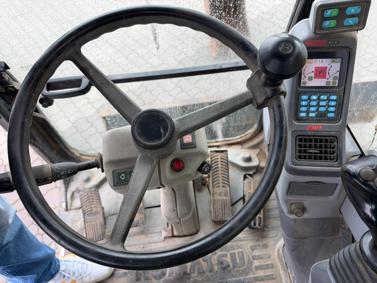 Колёсный экскаватор Komatsu PW 180 - 7: фото 12 Колёсный экскаватор Komatsu PW 180 - 7: фото 12