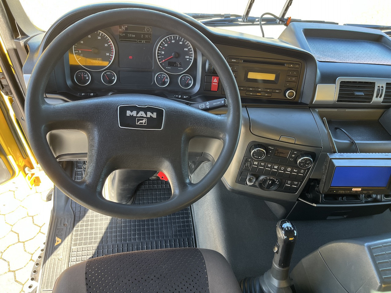 MAN TGS 28.480 6x4 4x4 Dreiseitenkipper Allrad Liftachse - Самосвал: фото 5 MAN TGS 28.480 6x4 4x4 Dreiseitenkipper Allrad Liftachse - Самосвал: фото 5