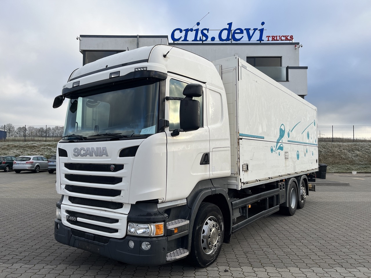 Scania R 450 6x2 Geränke Lenkachse Retarder - Грузовик с закрытым кузовом: фото 1 Scania R 450 6x2 Geränke Lenkachse Retarder - Грузовик с закрытым кузовом: фото 1
