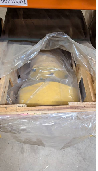 Komatsu D85PX-18 -SPRING ASSY - 154-30-00281 - Рама/ Шасси для Строительной техники: фото 1 Komatsu D85PX-18 -SPRING ASSY - 154-30-00281 - Рама/ Шасси для Строительной техники: фото 1