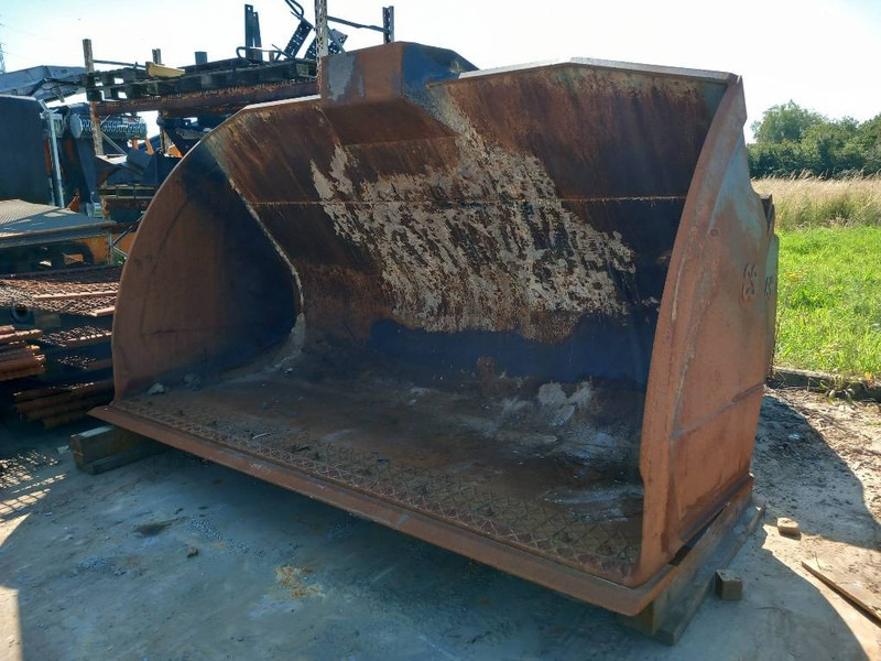 Ковш для Строительной техники Komatsu WA475-10: фото 1