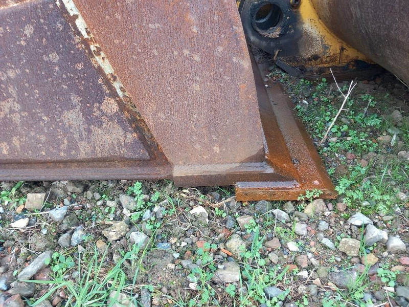 Komatsu WA480-8 - Ковш для Строительной техники: фото 3 Komatsu WA480-8 - Ковш для Строительной техники: фото 3