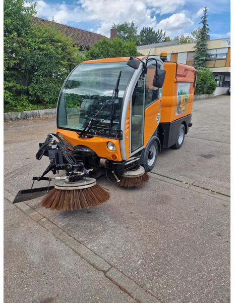 Bucher Kehrmaschine BUCHER-GUYER Kehrmaschine EG 4.500 kg Diesel Topzustand - Промышленная подметальная машина: фото 4 Bucher Kehrmaschine BUCHER-GUYER Kehrmaschine EG 4.500 kg Diesel Topzustand - Промышленная подметальная машина: фото 4