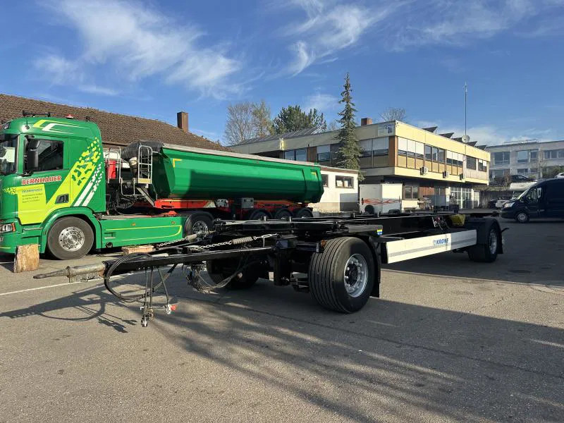 Krone 10 x Jumbo Lafette deutsche Anh. TÜV NEU! 10 x Jumbo Lafette deutsche Anh. TÜV NEU! - Прицеп-контейнеровоз/ Сменный кузов: фото 2 Krone 10 x Jumbo Lafette deutsche Anh. TÜV NEU! 10 x Jumbo Lafette deutsche Anh. TÜV NEU! - Прицеп-контейнеровоз/ Сменный кузов: фото 2