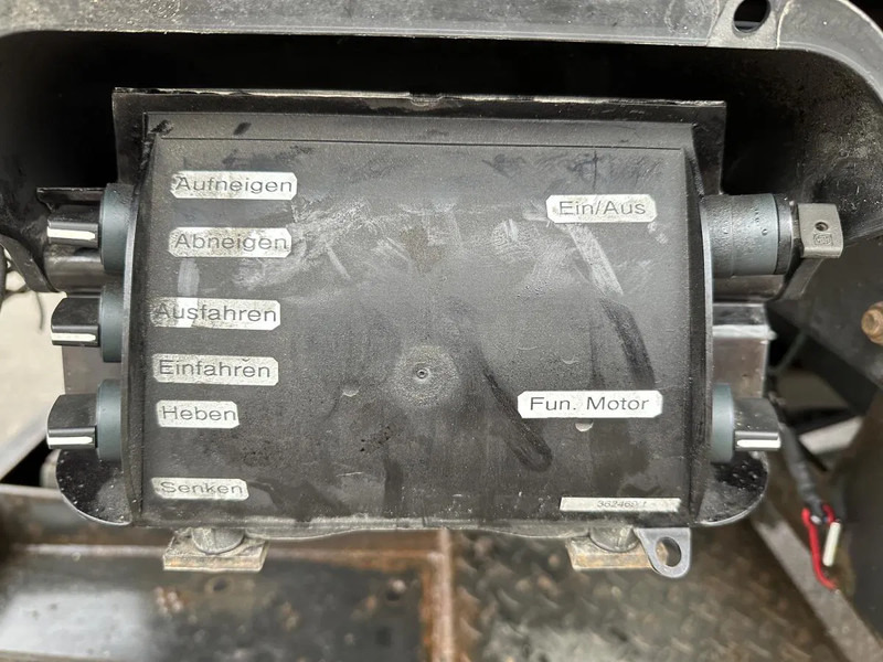 Полуприцеп-рефрижератор Krone Cool Liner 2 - Achs CITYSATTEL*Lenkachse*Carrier 1300*TÜV NEU!!: фото 18