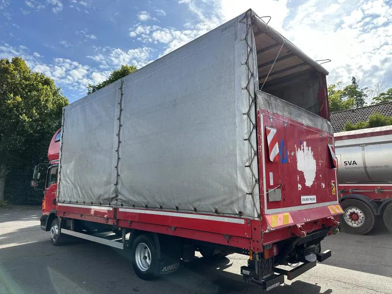 MAN TGL 8.180 FBL Plane langes Haus Topsleeper Klima - Тентованный фургон: фото 3 MAN TGL 8.180 FBL Plane langes Haus Topsleeper Klima - Тентованный фургон: фото 3