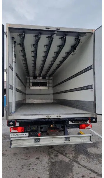 Рефрижератор Scania P360 4X2 Fleisch Rohrbahnen Carrier Vector 1550: фото 15 Рефрижератор Scania P360 4X2 Fleisch Rohrbahnen Carrier Vector 1550: фото 15