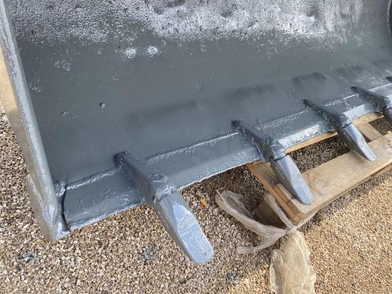 MECALAC 2140 mm-Series 8/10/11/12 - Ковш для погрузчика: фото 3 MECALAC 2140 mm-Series 8/10/11/12 - Ковш для погрузчика: фото 3