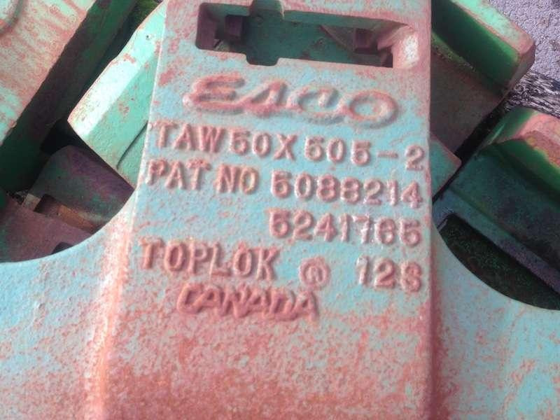 PIECES D'USURE POUR BROYEUR ESCO - Запчасти для Грохотов: фото 3 PIECES D'USURE POUR BROYEUR ESCO - Запчасти для Грохотов: фото 3