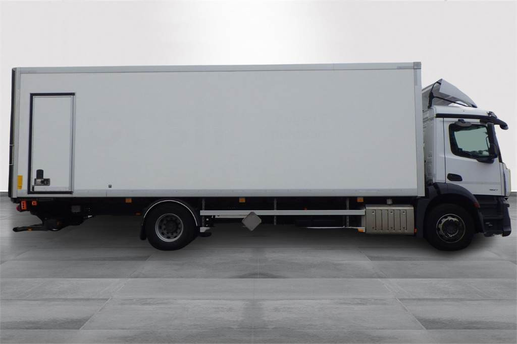 Mercedes-Benz ACTROS 5 1827 KSA-kori + PL - Изотермический грузовик: фото 4 Mercedes-Benz ACTROS 5 1827 KSA-kori + PL - Изотермический грузовик: фото 4