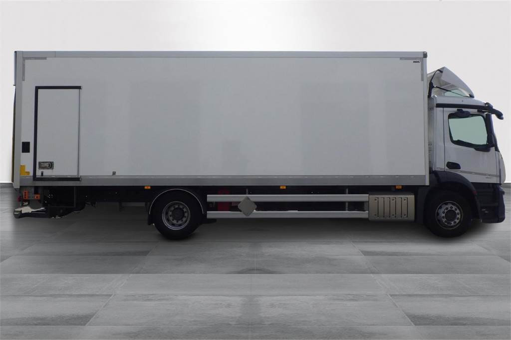 Mercedes-Benz ACTROS 5 SM 1827 L Ksa-kori + PL - Изотермический грузовик: фото 4 Mercedes-Benz ACTROS 5 SM 1827 L Ksa-kori + PL - Изотермический грузовик: фото 4