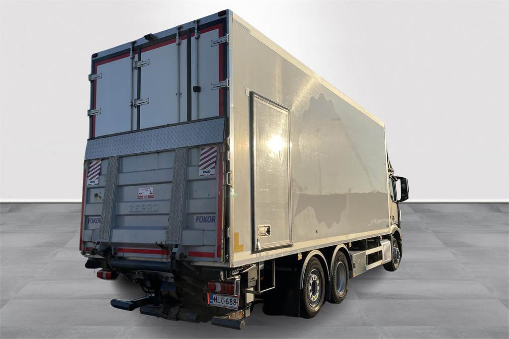 Mercedes-Benz ACTROS L 2551 6x2 FRC 06/2027 - Изотермический грузовик: фото 5 Mercedes-Benz ACTROS L 2551 6x2 FRC 06/2027 - Изотермический грузовик: фото 5