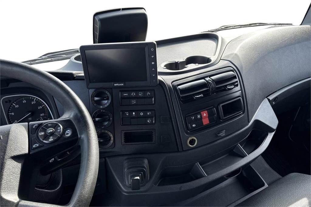 Грузовик с закрытым кузовом Mercedes-Benz ATEGO 1224L 4x2 Ksa-Umpikori +pl-nostin: фото 13