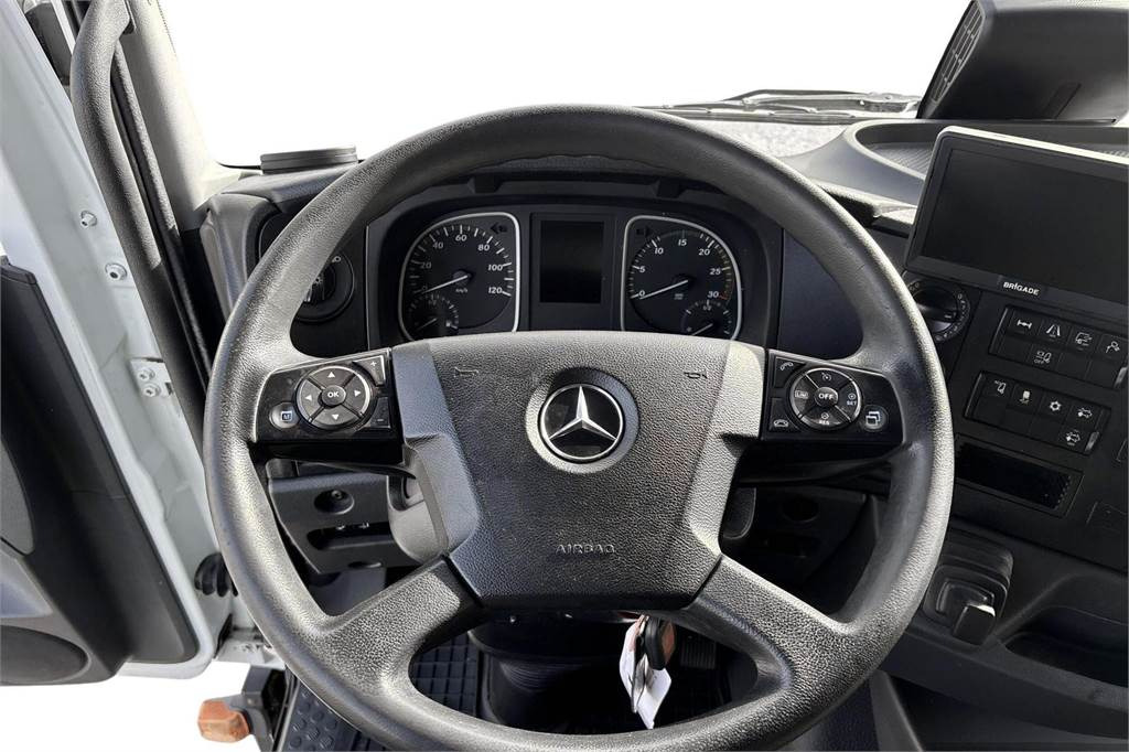 Грузовик с закрытым кузовом Mercedes-Benz ATEGO 1224L 4x2 Ksa-Umpikori +pl-nostin: фото 12