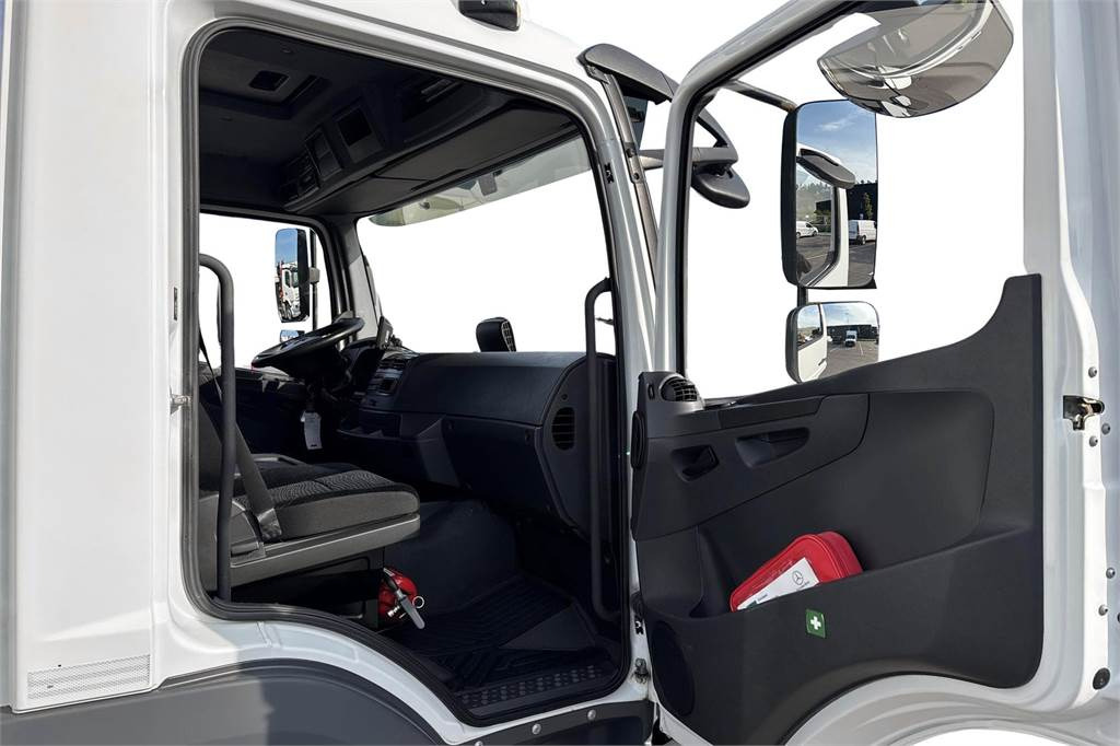 Грузовик с закрытым кузовом Mercedes-Benz ATEGO 1224L 4x2 Ksa-Umpikori +pl-nostin: фото 16