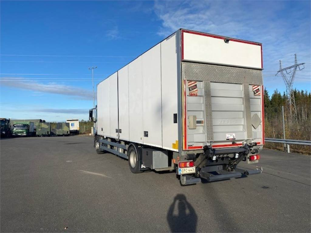 Mercedes-Benz Actros 5 1827L - Грузовик с закрытым кузовом: фото 4 Mercedes-Benz Actros 5 1827L - Грузовик с закрытым кузовом: фото 4