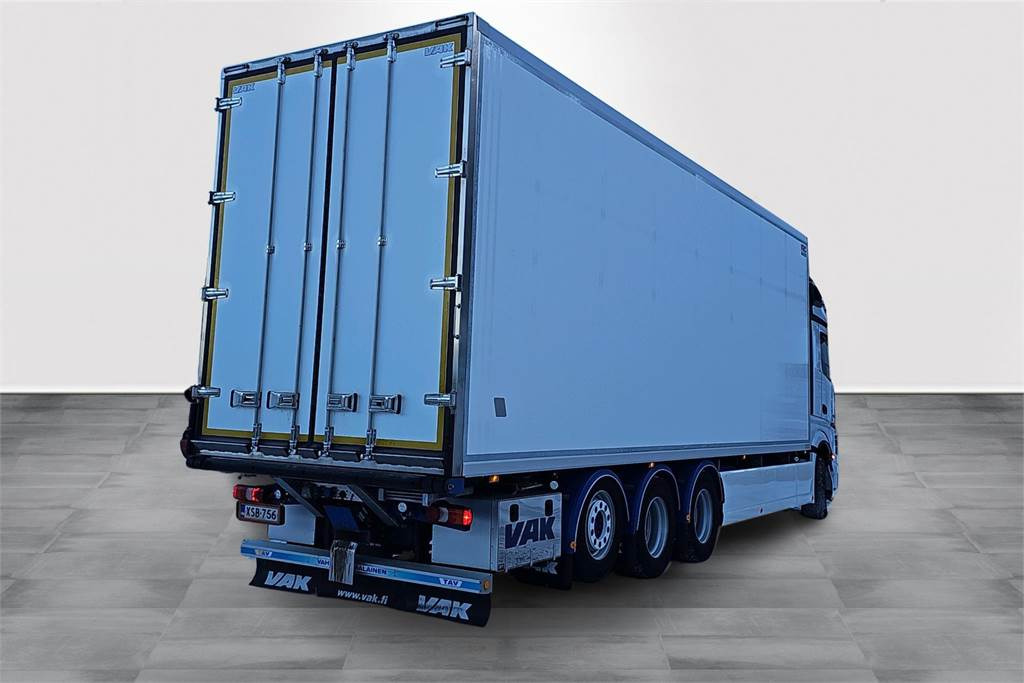 Mercedes-Benz Actros L 3558 - Изотермический грузовик: фото 5 Mercedes-Benz Actros L 3558 - Изотермический грузовик: фото 5