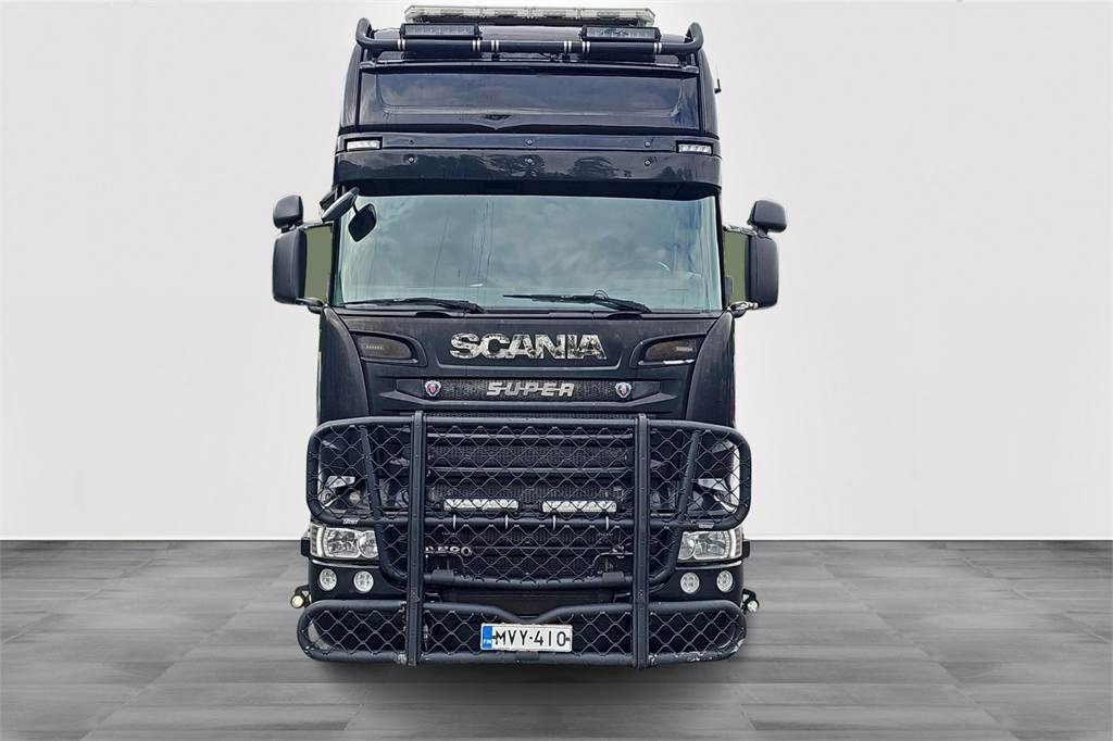 Scania R580 - Грузовик с закрытым кузовом: фото 2 Scania R580 - Грузовик с закрытым кузовом: фото 2