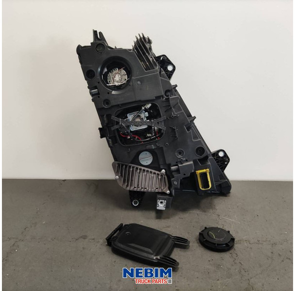 Volvo Volvo - 22239250 - Koplamp links FH16 Bi Xenon - Запчасти для Грузовиков: фото 3 Volvo Volvo - 22239250 - Koplamp links FH16 Bi Xenon - Запчасти для Грузовиков: фото 3