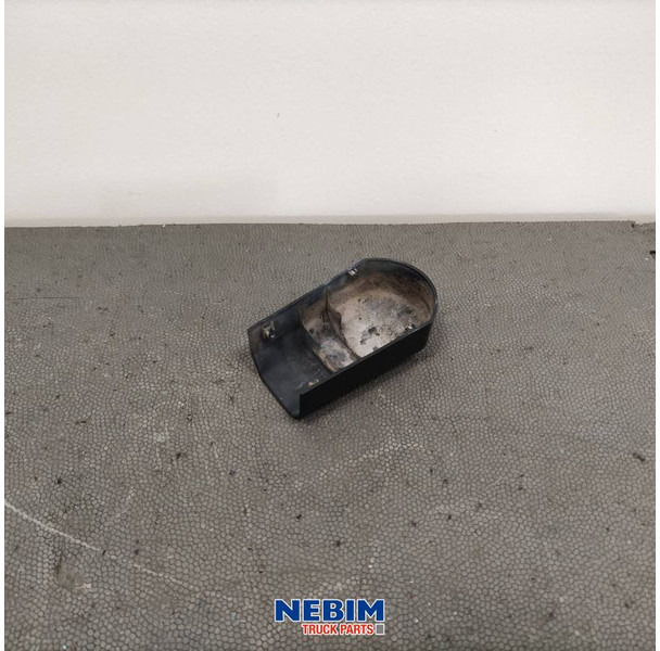 Volvo Volvo - 82215326 - Afdekkap ruitenwissers - Запчасти для Грузовиков: фото 2 Volvo Volvo - 82215326 - Afdekkap ruitenwissers - Запчасти для Грузовиков: фото 2