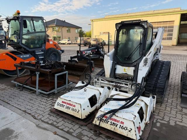Bobcat 870 T MIETE / RENTAL (12005523) - Мини-погрузчик с бортовым поворотом: фото 1 Bobcat 870 T MIETE / RENTAL (12005523) - Мини-погрузчик с бортовым поворотом: фото 1