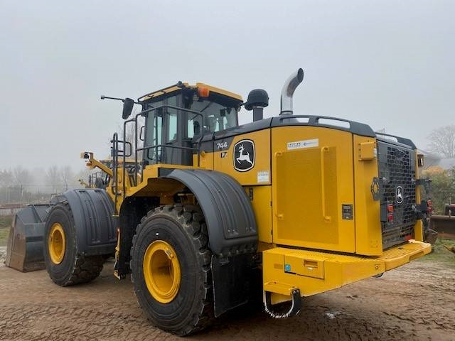 John Deere 744 P MIETE / RENTAL (12002124) - Колёсный погрузчик: фото 3 John Deere 744 P MIETE / RENTAL (12002124) - Колёсный погрузчик: фото 3