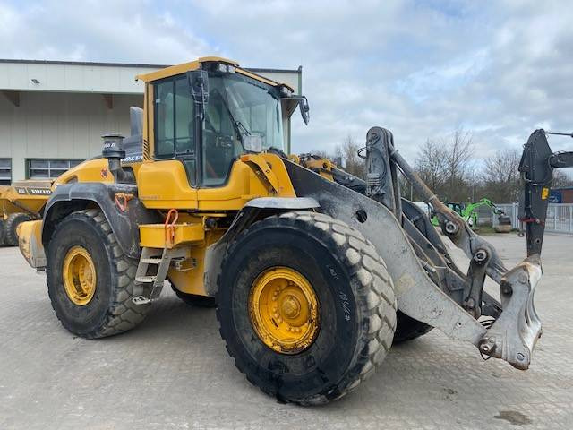 Колёсный погрузчик Volvo L 120 H AT-Motor bei 7.832 h (12005333): фото 6