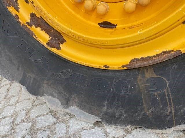 Колёсный погрузчик Volvo L 120 H MIETE / RENTAL (12001931): фото 20 Колёсный погрузчик Volvo L 120 H MIETE / RENTAL (12001931): фото 20