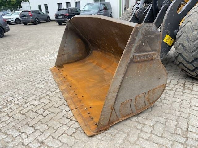 Колёсный погрузчик Volvo L 70 H MIETE / RENTAL (12005472): фото 11