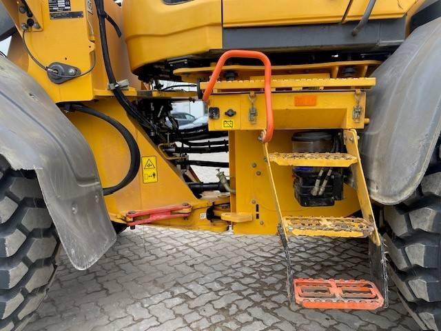 Колёсный погрузчик Volvo L 90 H MIETE / RENTAL (12005310): фото 17