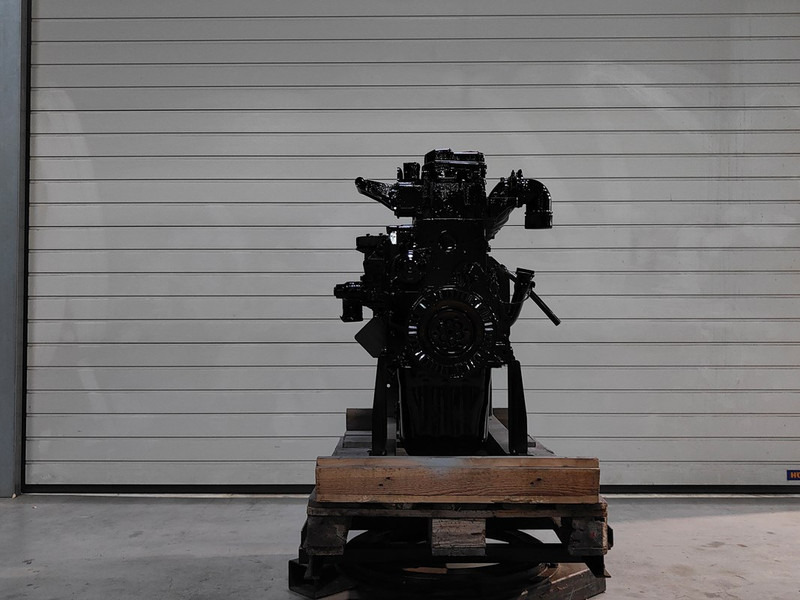 Cummins QSB6.7 COMMONRAIL LONGBLOCK - Строительная техника: фото 4 Cummins QSB6.7 COMMONRAIL LONGBLOCK - Строительная техника: фото 4