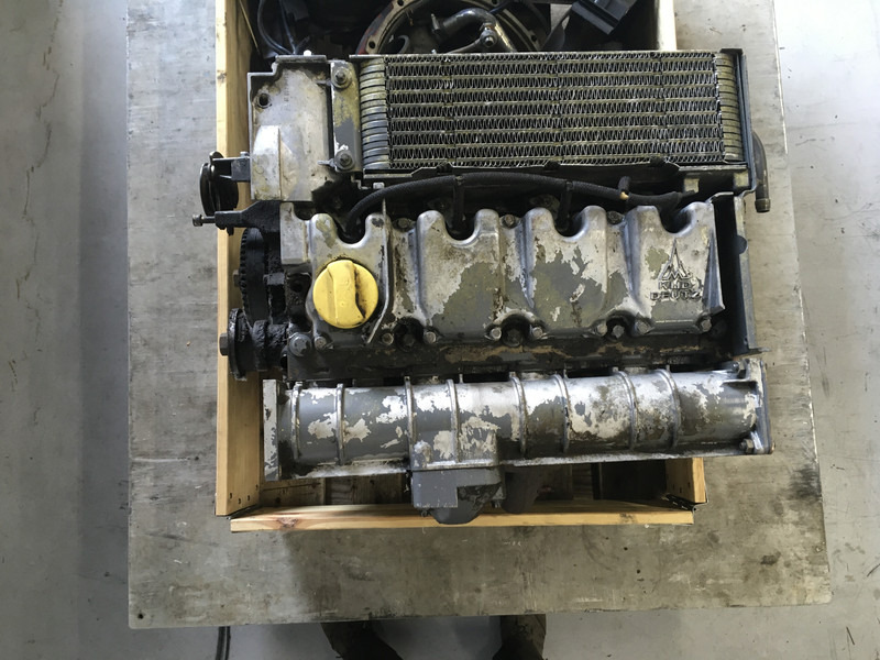 Deutz BF4L1011T FOR PARTS - Строительная техника: фото 5 Deutz BF4L1011T FOR PARTS - Строительная техника: фото 5