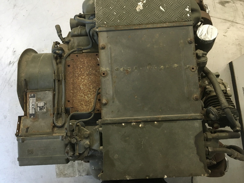 Deutz BF8L413F USED - Строительная техника: фото 5 Deutz BF8L413F USED - Строительная техника: фото 5