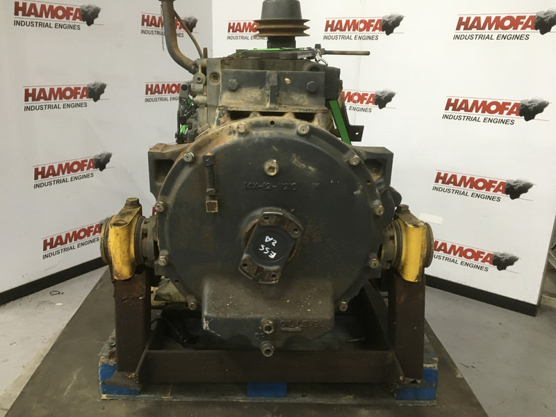 Komatsu S6D125E-2 USED - Строительная техника: фото 3 Komatsu S6D125E-2 USED - Строительная техника: фото 3