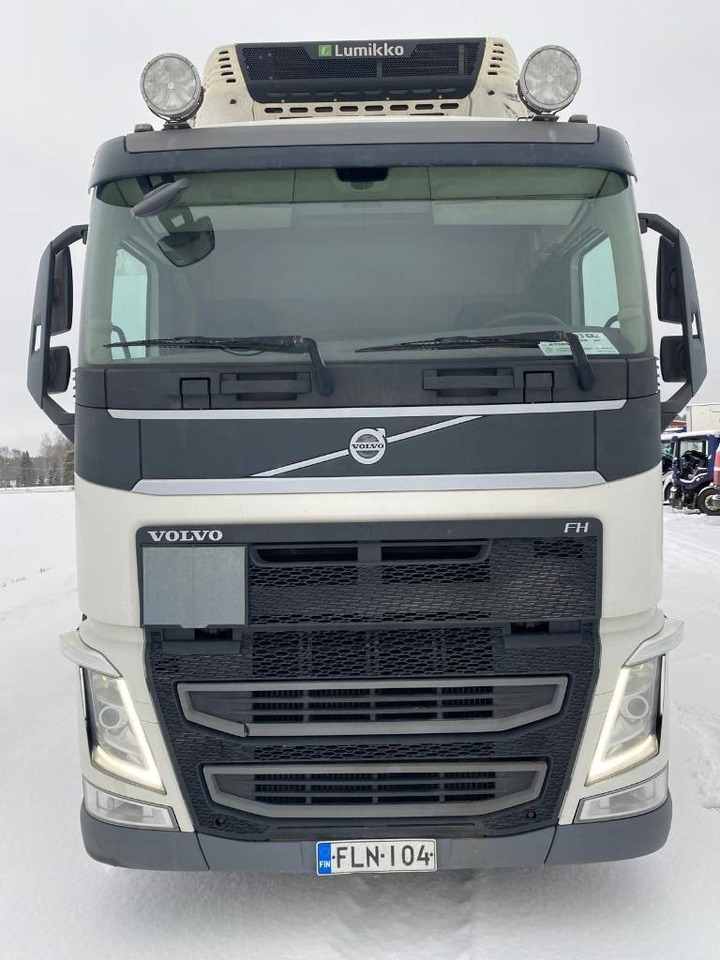 Volvo FH 13 500 - Грузовик с закрытым кузовом: фото 3 Volvo FH 13 500 - Грузовик с закрытым кузовом: фото 3