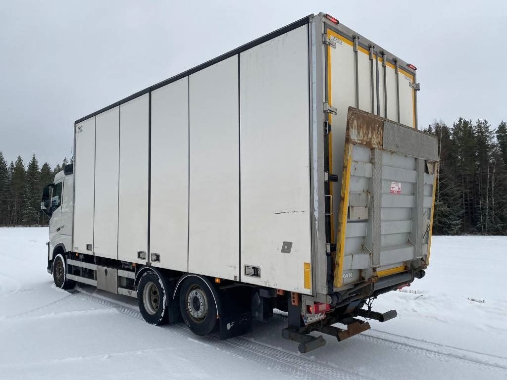 Volvo FH 13 500 - Грузовик с закрытым кузовом: фото 4 Volvo FH 13 500 - Грузовик с закрытым кузовом: фото 4