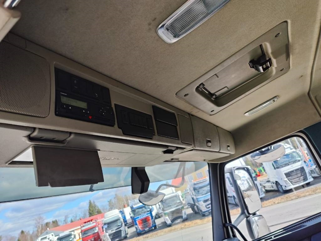 Грузовик-шасси Volvo FM 11: фото 15