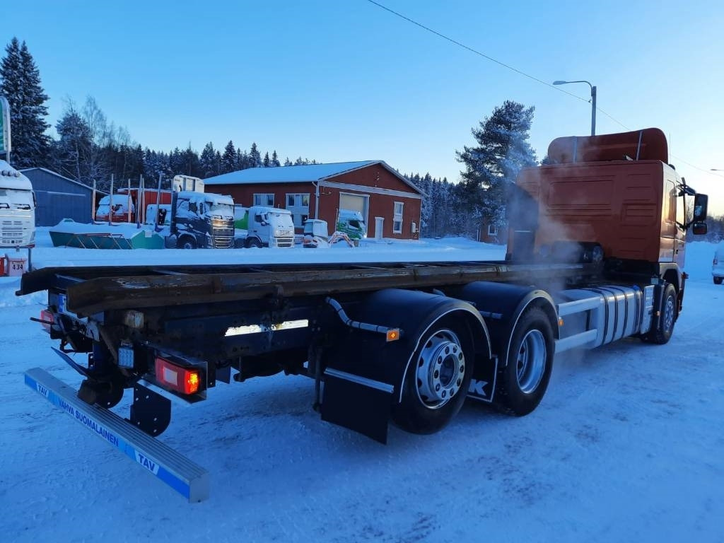 Volvo FM 450 - Грузовик-контейнеровоз/ Сменный кузов: фото 4 Volvo FM 450 - Грузовик-контейнеровоз/ Сменный кузов: фото 4