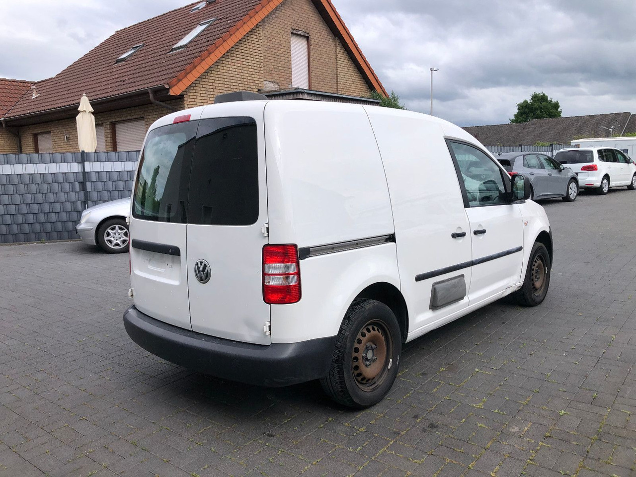 Volkswagen Caddy 1.6 TDi EcoProfi, Klima - Легковой фургон: фото 2 Volkswagen Caddy 1.6 TDi EcoProfi, Klima - Легковой фургон: фото 2