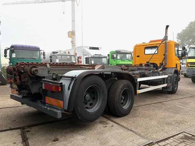 Scania P114-340 6x2 WITH MULTILIFT CONTAINERSYSTEM ONLY 80.500 KM!! ORIGINAL (10 TIRES / FULL STEEL SUSPENSION / 12 GEARS MANUAL GEARBO - Грузовик-контейнеровоз/ Сменный кузов: фото 3 Scania P114-340 6x2 WITH MULTILIFT CONTAINERSYSTEM ONLY 80.500 KM!! ORIGINAL (10 TIRES / FULL STEEL SUSPENSION / 12 GEARS MANUAL GEARBO - Грузовик-контейнеровоз/ Сменный кузов: фото 3