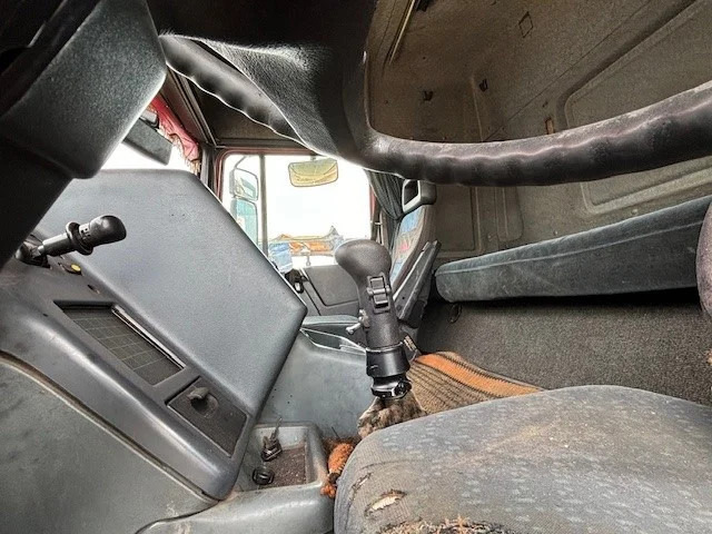 Тягач DAF 95.360 ATI SPACECAB (DUTCH TRUCK) (EURO 2 / ZF16 MANUAL GEARBOX / ABS BRAKE SYSTEM): фото 7