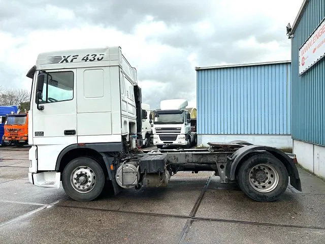 DAF 95.430 XF SPACECAB (EURO 3 / ZF16 MANUAL GEARBOX / ZF-INTARDER / AIRCONDITIONING) - Тягач: фото 5 DAF 95.430 XF SPACECAB (EURO 3 / ZF16 MANUAL GEARBOX / ZF-INTARDER / AIRCONDITIONING) - Тягач: фото 5