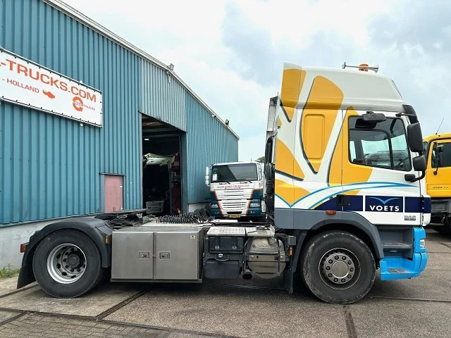 DAF CF 85 360 SPACECAB (ORIGINAL DUTCH TRUCK / LOW MILEAGE!!) (EURO 5 / 9.000 KG. FRONT-AXLE / AS-TRONIC / AIRCONDITIONING / FRONTVI - Тягач: фото 4 DAF CF 85 360 SPACECAB (ORIGINAL DUTCH TRUCK / LOW MILEAGE!!) (EURO 5 / 9.000 KG. FRONT-AXLE / AS-TRONIC / AIRCONDITIONING / FRONTVI - Тягач: фото 4