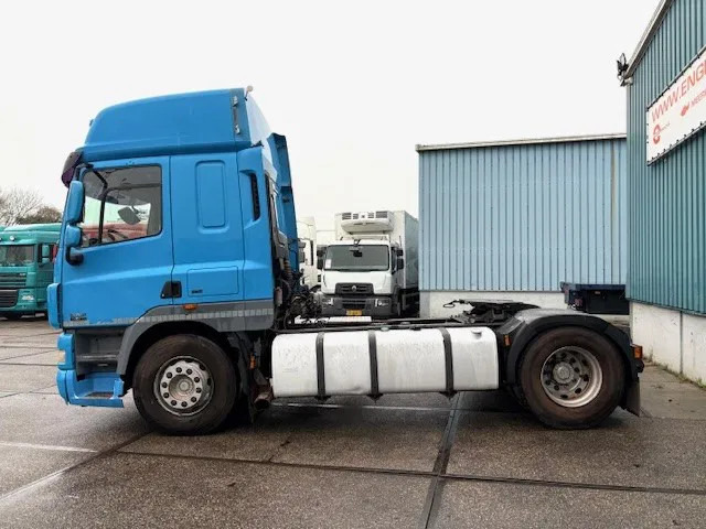 DAF CF 85.460 SPACECAB (ZF16 MANUAL GEARBOX / MX-BRAKE / AIRCONDITIONING / EURO 5) - Тягач: фото 5 DAF CF 85.460 SPACECAB (ZF16 MANUAL GEARBOX / MX-BRAKE / AIRCONDITIONING / EURO 5) - Тягач: фото 5