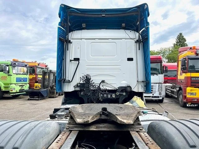 Тягач Scania R114-340 LA 4x2 (2 FUEL LINES!!) (EURO 2 / 12 GEARS MANUAL GEARBOX / HYDRAULIC KIT): фото 9