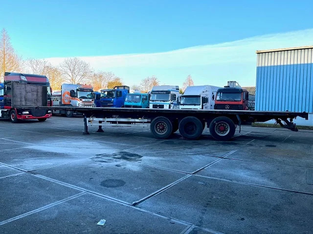 Van Hool 3B1047 13.60M. FLATBED TRAILER WITH 40FT TWISTLOCKS (SAF-AXLES / DISC BRAKES / 40FT TWISTLOCKS) - Полуприцеп бортовой/ Платформа: фото 5 Van Hool 3B1047 13.60M. FLATBED TRAILER WITH 40FT TWISTLOCKS (SAF-AXLES / DISC BRAKES / 40FT TWISTLOCKS) - Полуприцеп бортовой/ Платформа: фото 5
