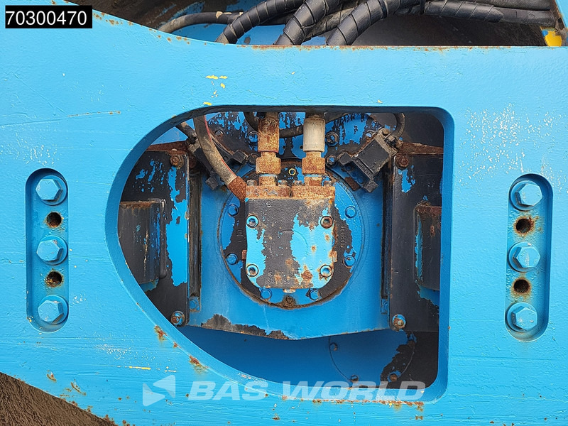 Каток Bomag BW213 D-4: фото 10 Каток Bomag BW213 D-4: фото 10