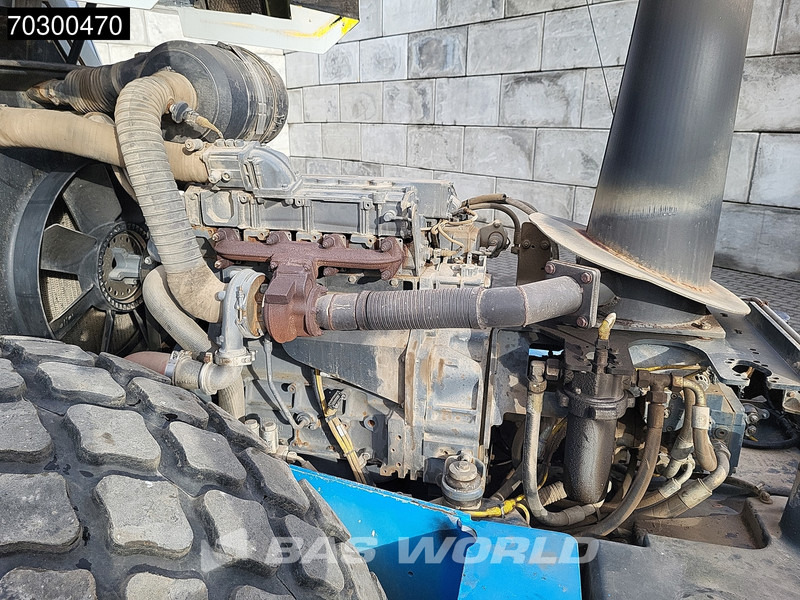 Каток Bomag BW213 D-4: фото 12 Каток Bomag BW213 D-4: фото 12