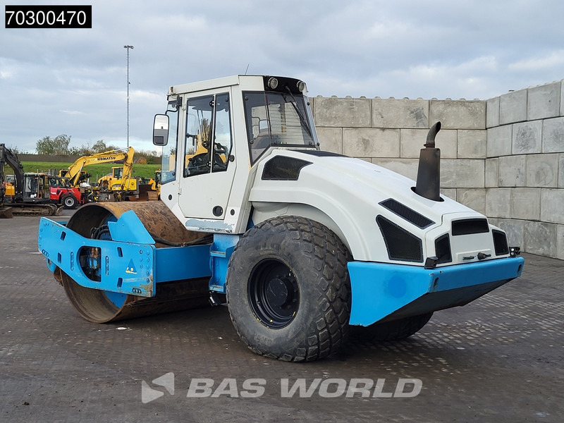 Bomag BW213 D-4 - Каток: фото 2 Bomag BW213 D-4 - Каток: фото 2